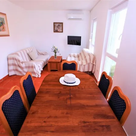 Ag - Peljesac Bridge Apartment Komarna